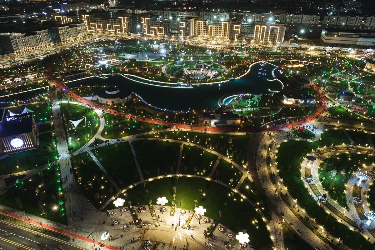 Tashkent City bog‘i tunda, yuqoridan